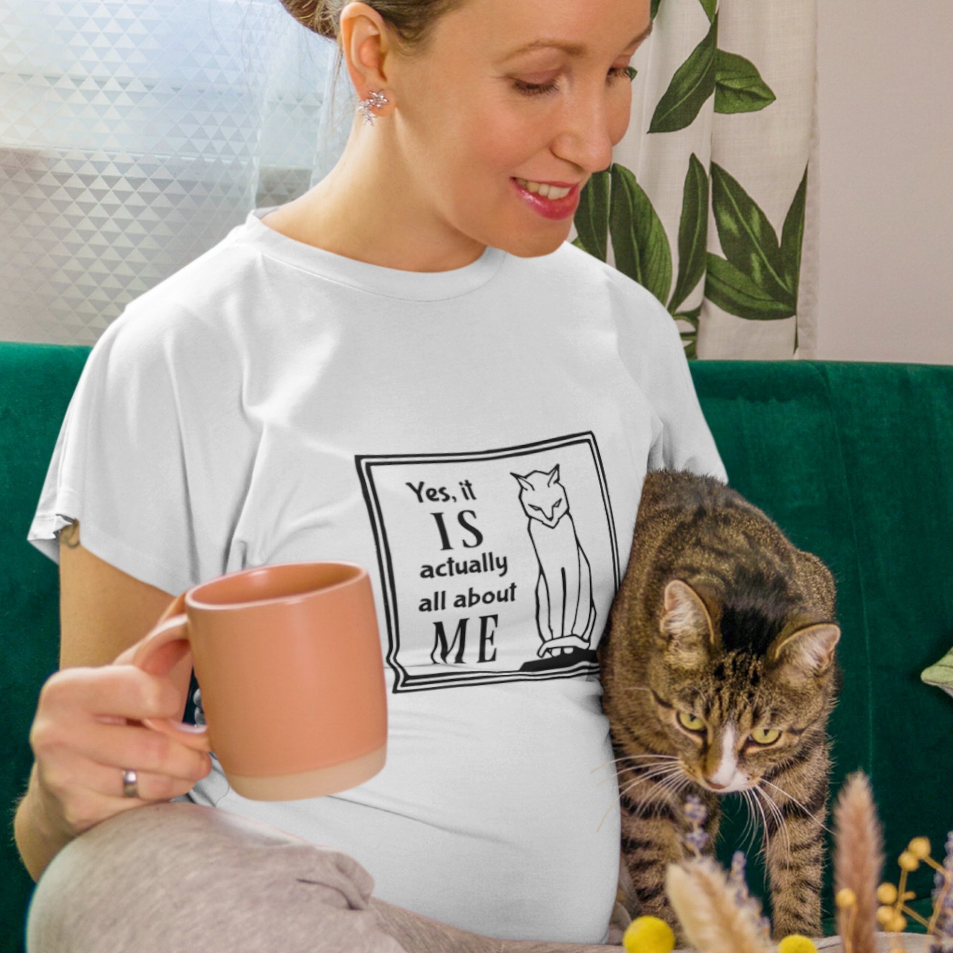 Yes it IS actually all about ME - Unisex t-shirt with stern-looking cat